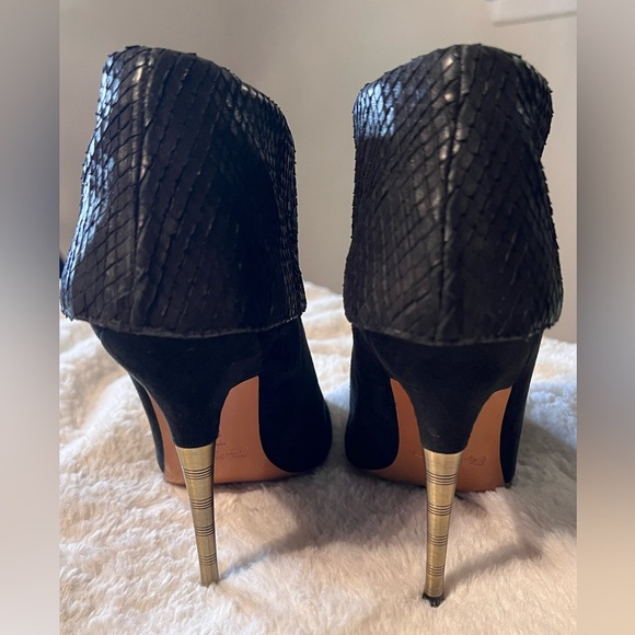 Elizabeth & James Black Rizzo Cuffed Snakeskin Booties with Metallic Heel-8.5 B - Picture 8 of 13